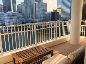 701 Brickell Key Blvd 1501, Miami FL 33131