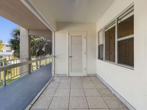 270 Layne Blvd 207, Hallandale Beach FL 33009