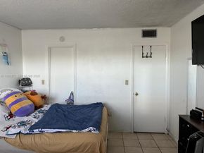 1735 NE 164th St D306, North Miami Beach FL 33162