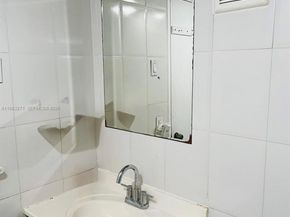 1735 NE 164th St D306, North Miami Beach FL 33162