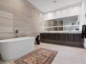 3300 NE 188th St LPH16, Aventura FL 33180