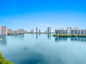 3300 NE 188th St LPH16, Aventura FL 33180