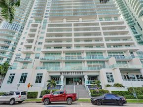 1900 N Bayshore Dr 3207, Miami FL 33132
