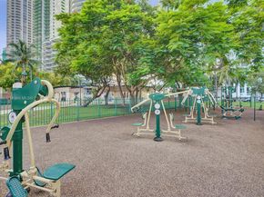 1900 N Bayshore Dr 3207, Miami FL 33132