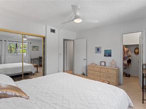 580 Egret Dr 111, Hallandale Beach FL 33009