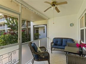 580 Egret Dr 111, Hallandale Beach FL 33009