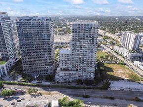 3470 E Coast Ave PH202, Miami FL 33137