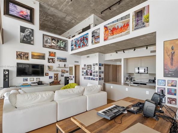 3470 E Coast Ave PH202, Miami FL 33137