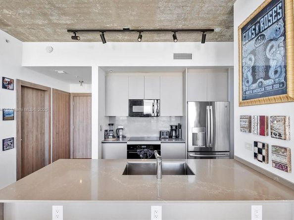 3470 E Coast Ave PH202, Miami FL 33137