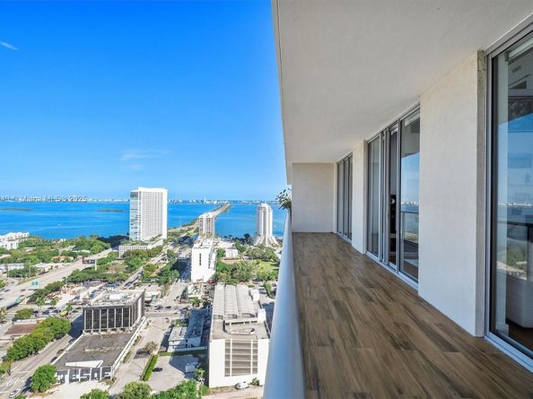 3470 E Coast Ave PH202, Miami FL 33137