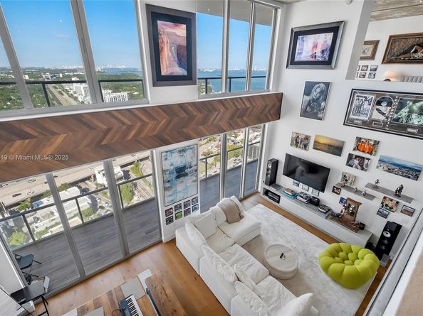 3470 E Coast Ave PH202, Miami FL 33137