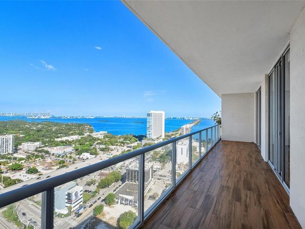 3470 E Coast Ave PH202, Miami FL 33137