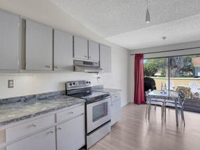 10 Afton Pl, Boynton Beach FL 33426
