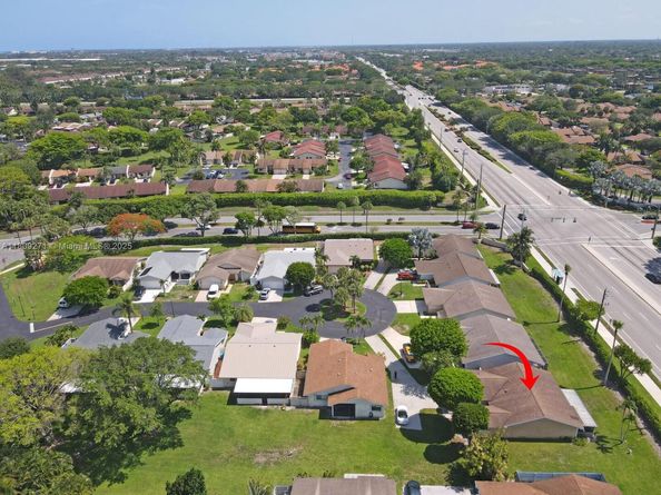 10 Afton Pl, Boynton Beach FL 33426