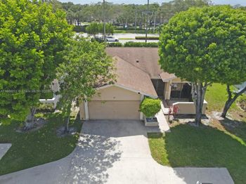 10 Afton Pl