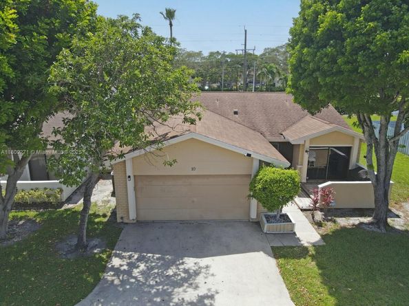 10 Afton Pl, Boynton Beach FL 33426