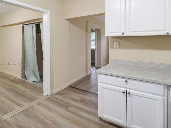 2768 NW 5th St, Pompano Beach FL 33069