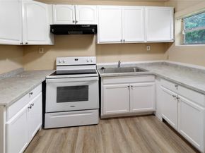 2768 NW 5th St, Pompano Beach FL 33069