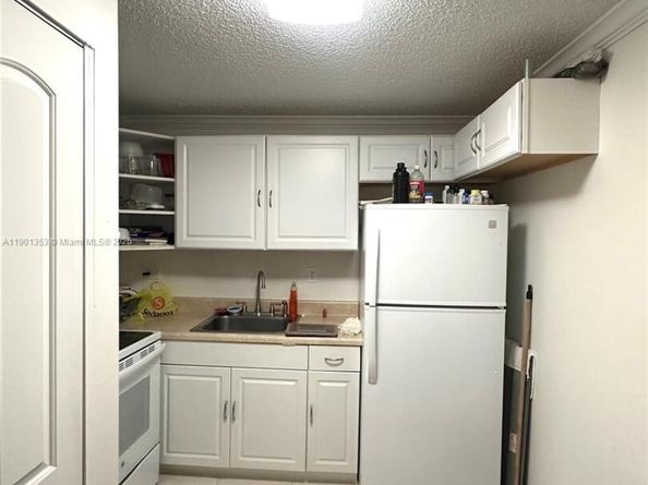 199 SW 12th Ave 519B, Miami FL 33130
