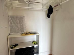 199 SW 12th Ave 519B, Miami FL 33130