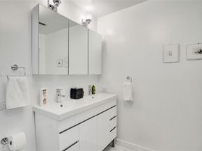 2156 NE 187th St, North Miami Beach FL 33179