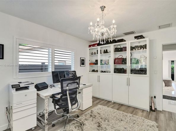 2156 NE 187th St, North Miami Beach FL 33179