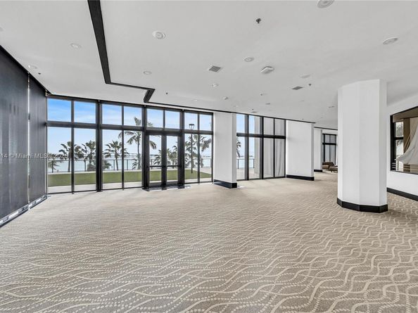 1581 Brickell Ave 1204, Miami FL 33129