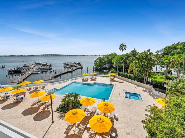 1581 Brickell Ave 1204, Miami FL 33129