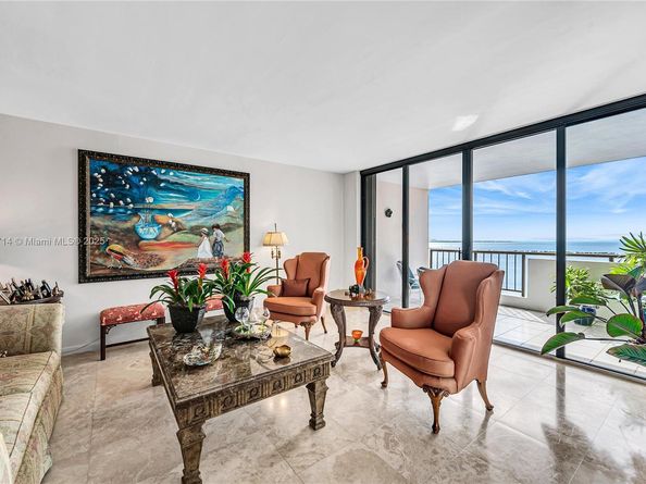 1581 Brickell Ave 1204, Miami FL 33129