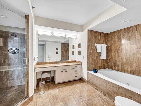 1581 Brickell Ave 1204, Miami FL 33129