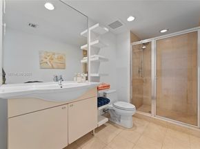 1830 S Ocean Dr 1612, Hallandale Beach FL 33009