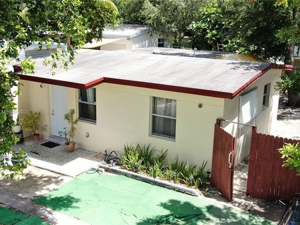 3611 SW 47Th Ave, West Park FL 33023