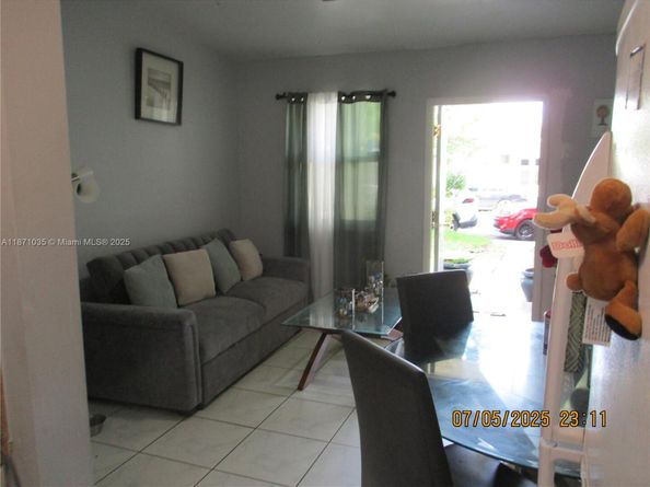 3611 SW 47Th Ave, West Park FL 33023