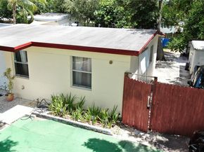 3611 SW 47Th Ave, West Park FL 33023