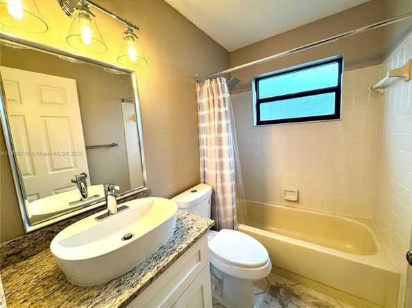 3078 S Oakland Forest Dr 601, Oakland Park FL 33309