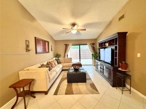 3078 S Oakland Forest Dr 601, Oakland Park FL 33309
