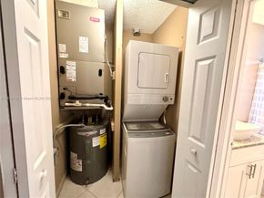3078 S Oakland Forest Dr 601, Oakland Park FL 33309