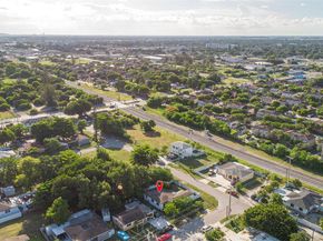7190 NW 21st Ave, Miami FL 33147