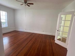 754 Meridian Ave 15, Miami Beach FL 33139
