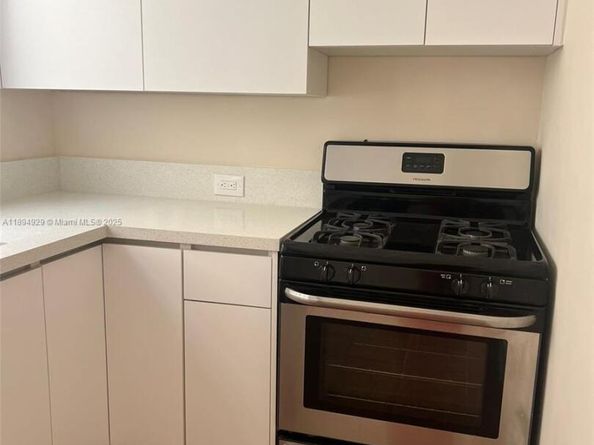754 Meridian Ave 15, Miami Beach FL 33139