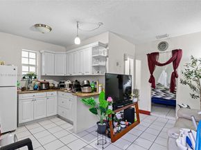 1920 SW 67th Ave, Miami FL 33155