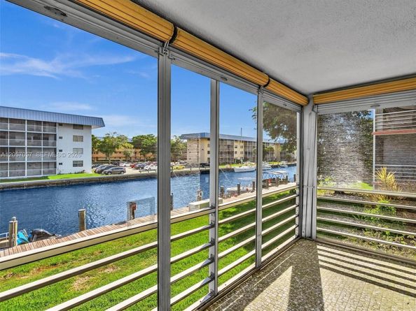 3600 NE 170th St 211, North Miami Beach FL 33160