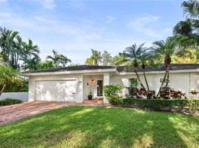 6809 Mentone St, Coral Gables FL 33146