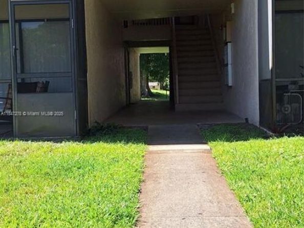 5835 Washington St 49, Hollywood FL 33023