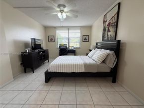 900 Colony Point Cir 317, Pembroke Pines FL 33026