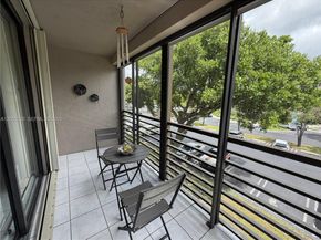 900 Colony Point Cir 317, Pembroke Pines FL 33026