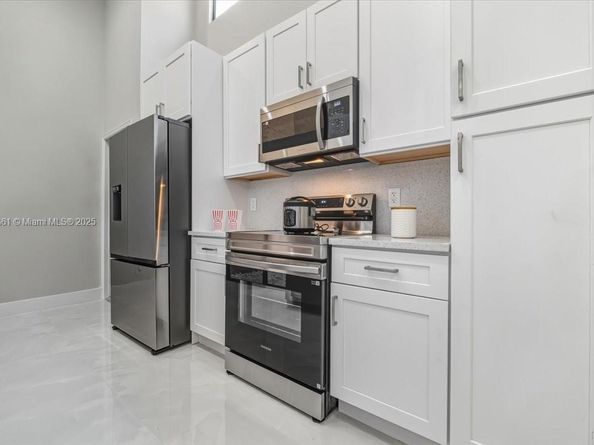 22708 Meridiana Dr, Boca Raton FL 33433