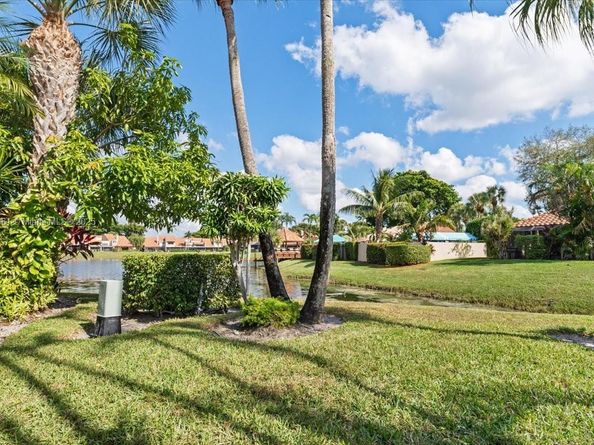 22708 Meridiana Dr, Boca Raton FL 33433