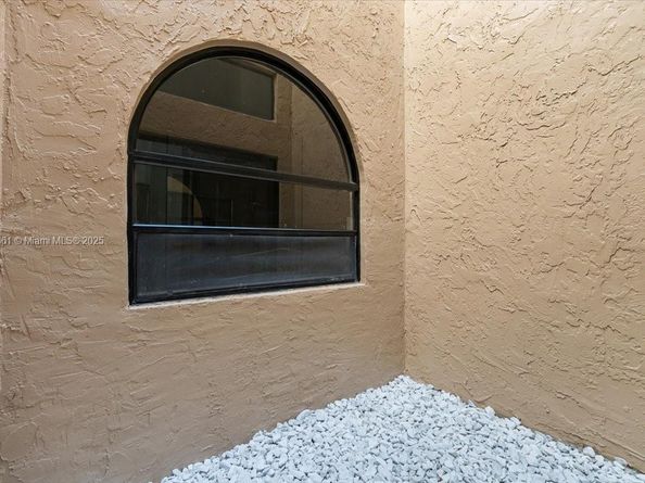 22708 Meridiana Dr, Boca Raton FL 33433