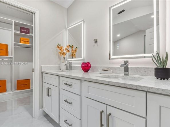 22708 Meridiana Dr, Boca Raton FL 33433